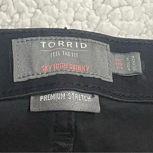 TORRID, denim pants, premium stretch,‎ size 18R - Picture 6 of 16